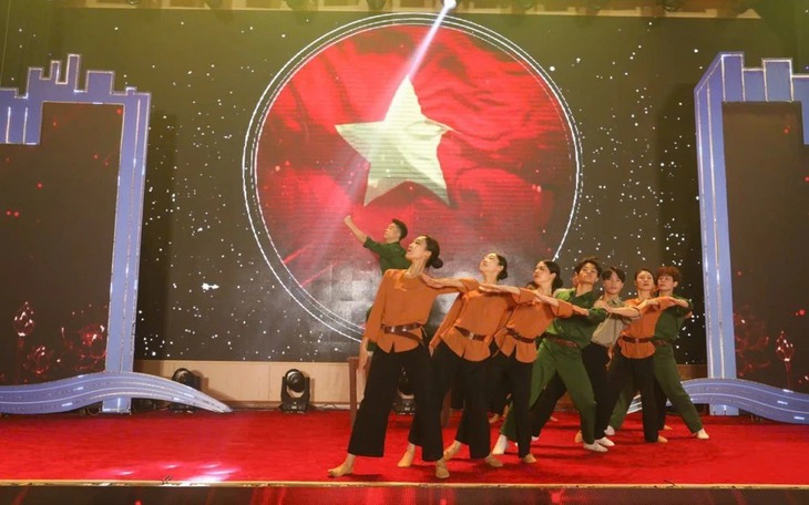 Rộn ràng chuỗi chương trình nghệ thuật đặc sắc chào mừng Kỷ niệm 50 năm Ngày Giải phóng miền Nam, thống nhất đất nước