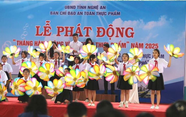 'Chủ động phát hiện và ngăn chặn sớm các mối nguy về an toàn thực phẩm'- Ảnh 3. 'Chủ động phát hiện và ngăn chặn sớm các mối nguy về an toàn thực phẩm'- Ảnh 3.