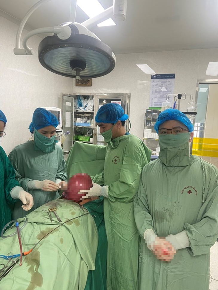 https://static.benhvienphusanhanoi.vn/w640/images/upload/04112025/z649484473928174ef88eda00655ae015718e4de3f0e18.jpg