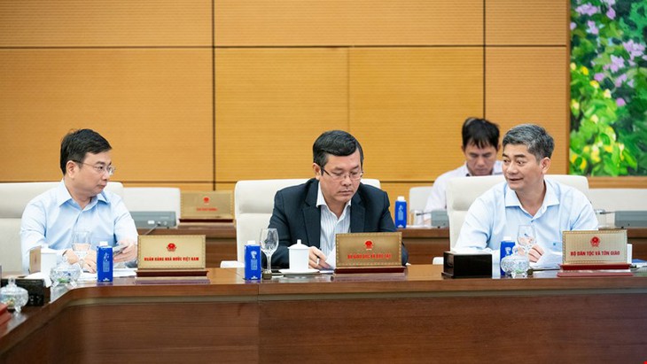 Cử tri và nhân dân đồng tình ủng hộ công tác sắp xếp, tinh gọn tổ chức bộ máy- Ảnh 3.