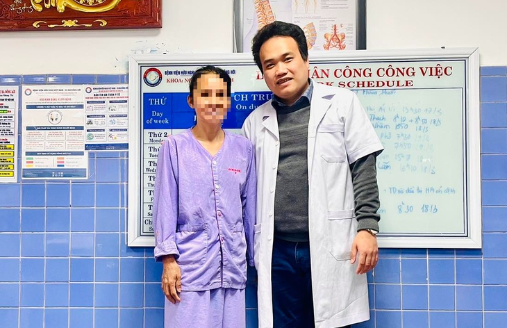 Thực hiện ca phẫu thuật phức tạp cứu bệnh nhân phình mạch máu não- Ảnh 2.