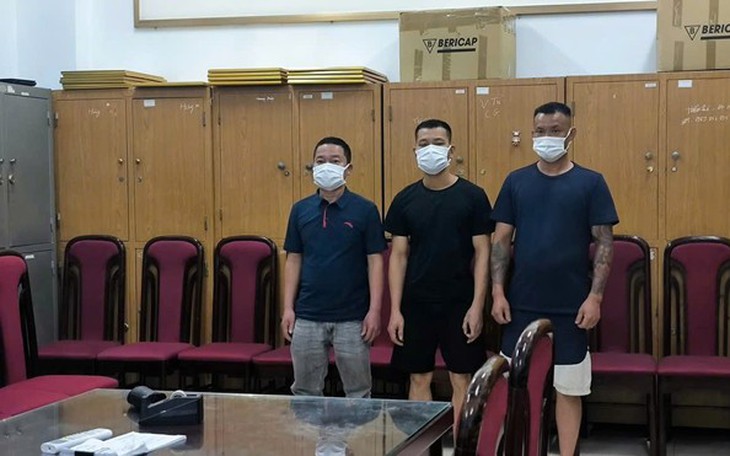 Bắt nhóm đối tượng "Lợn rừng" có dấu hiệu bảo kê vật liệu xây dựng