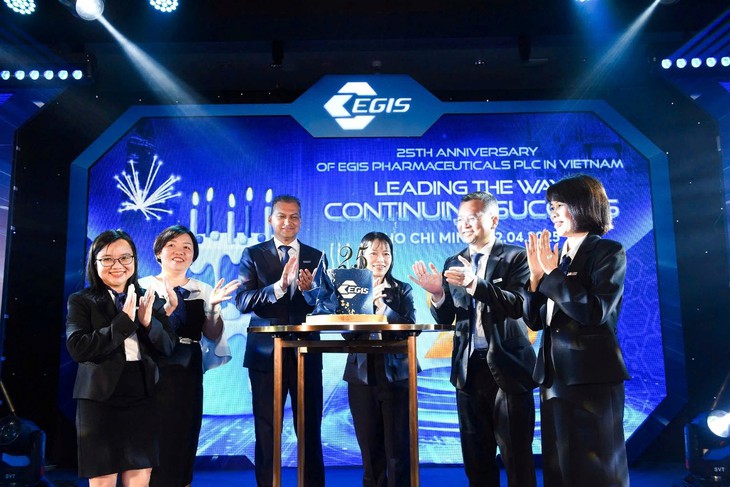 EGIS Việt Nam tưng bừng kỷ niệm 25 năm: Tiên phong - vững bước thành công- Ảnh 1.