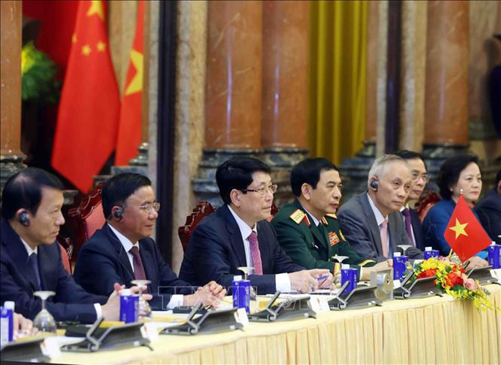 Chủ tịch nước Lương Cường hội đàm với Tổng Bí thư, Chủ tịch nước Trung Quốc Tập Cận Bình- Ảnh 4. Chủ tịch nước Lương Cường hội đàm với Tổng Bí thư, Chủ tịch nước Trung Quốc Tập Cận Bình- Ảnh 4.