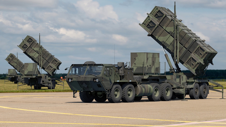 Đề nghị mua Patriot của Ukraine khiến giới lãnh đạo Mỹ bất ngờ- Ảnh 1. Đề nghị mua Patriot của Ukraine khiến giới lãnh đạo Mỹ bất ngờ- Ảnh 1.