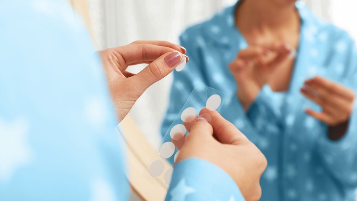 Miếng dán mụn có thực sự hiệu quả không?
