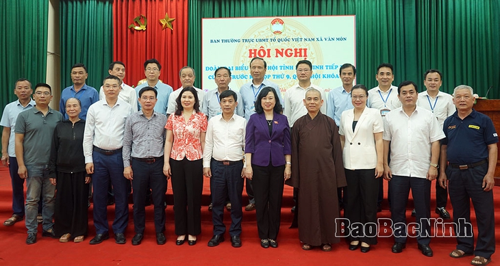 Bộ trưởng Bộ Y tế Đào Hồng Lan tiếp xúc cử tri trước kỳ họp thứ 9, Quốc hội khóa XV- Ảnh 1. Bộ trưởng Bộ Y tế Đào Hồng Lan tiếp xúc cử tri trước kỳ họp thứ 9, Quốc hội khóa XV- Ảnh 1.