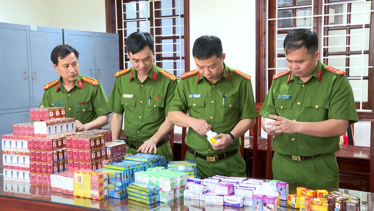 Thủ đoạn xảo quyệt của đường dây sản xuất, buôn bán thuốc tân dược giả, thu lợi gần 200 tỷ đồng- Ảnh 1. Thủ đoạn xảo quyệt của đường dây sản xuất, buôn bán thuốc tân dược giả, thu lợi gần 200 tỷ đồng- Ảnh 1.