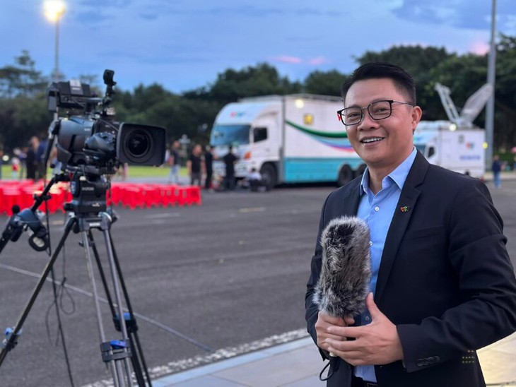 BTV Quang Minh từng nói gì về thu nhập của MC và nghề tay trái?- Ảnh 1. BTV Quang Minh từng nói gì về thu nhập của MC và nghề tay trái?- Ảnh 1.