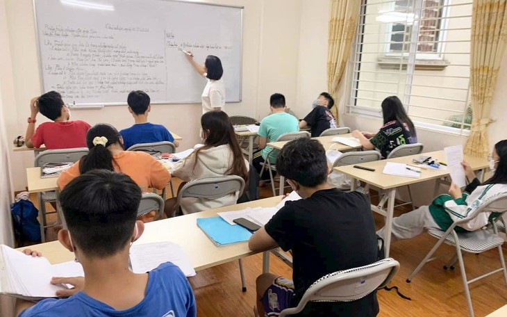 Giáo viên muốn dạy thêm hè 2025 cần đáp ứng những điều kiện gì?