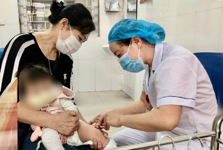 Nguy cơ dịch kép, Hà Nội phát công văn khẩn- Ảnh 1.