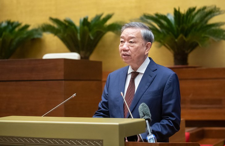 Tổng Bí thư Tô Lâm: Phải vượt lên chính mình, hy sinh lợi ích cá nhân, vì lợi ích chung của đất nước- Ảnh 3. Tổng Bí thư Tô Lâm: Phải vượt lên chính mình, hy sinh lợi ích cá nhân, vì lợi ích chung của đất nước- Ảnh 3.