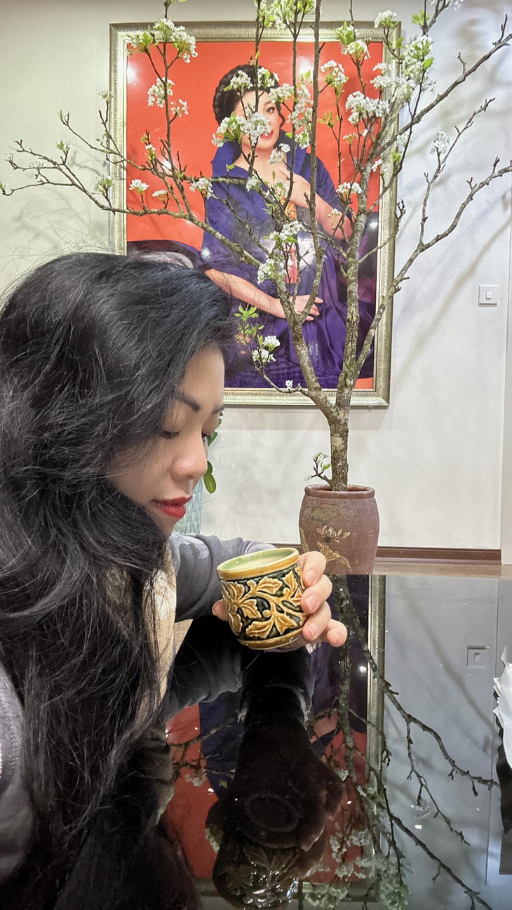 Nữ ca sĩ dòng nhạc đỏ quê Thanh Hóa có đời thực an yên, độc lập tài chính- Ảnh 8. Nữ ca sĩ dòng nhạc đỏ quê Thanh Hóa có đời thực an yên, độc lập tài chính- Ảnh 8.