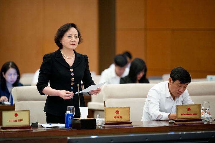 Bộ Nội vụ: Chưa có căn cứ, cơ sở để đề xuất thực hiện điều chỉnh lương cơ sở trong 2026- Ảnh 2.