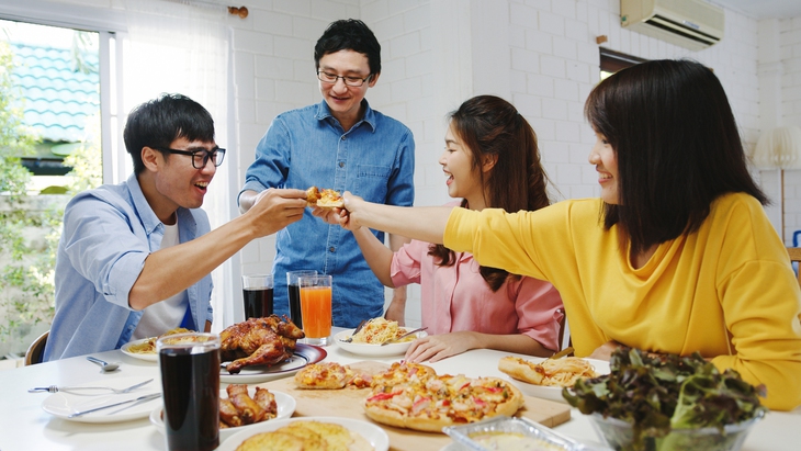 Đón đại lễ 50 năm thống nhất đất nước, HDBank hoàn tiền hơn 5 triệu đồng cho chủ thẻ tín dụng- Ảnh 1. Đón đại lễ 50 năm thống nhất đất nước, HDBank hoàn tiền hơn 5 triệu đồng cho chủ thẻ tín dụng- Ảnh 1.