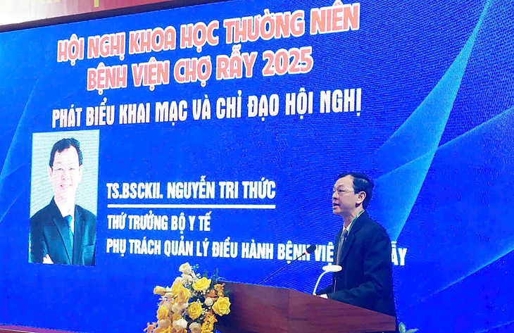 Thứ trưởng Nguyễn Tri Thức khai mạc Hội nghị khoa học thường niên BV Chợ Rẫy năm 2025- Ảnh 1.