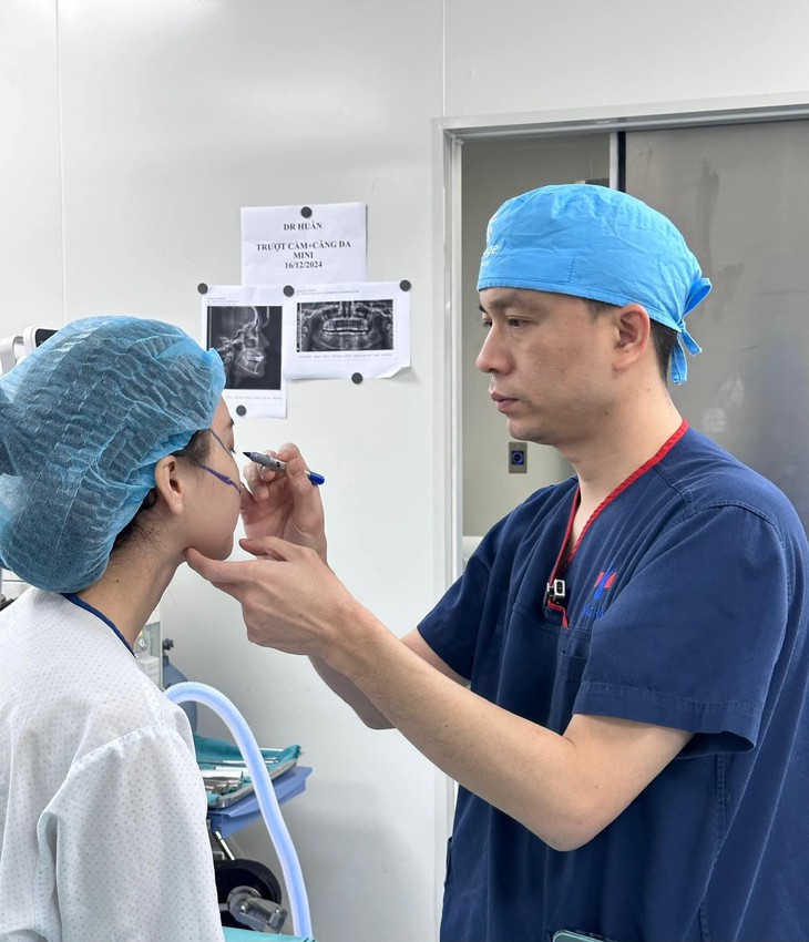 Bác sĩ Nguyễn Duy Huân - Người thay đổi nhan sắc bằng y đức và trái tim nhân hậu- Ảnh 5.