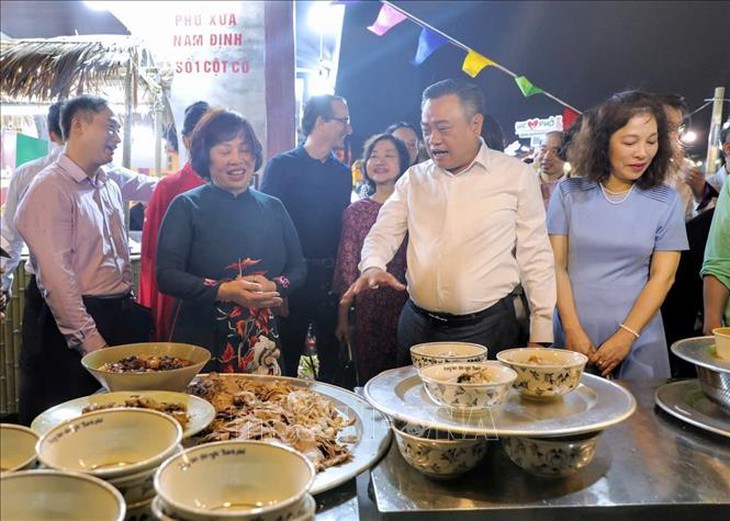 Festival Phở 2025: Hội tụ tinh hoa Phở Việt ba miền- Ảnh 1. Festival Phở 2025: Hội tụ tinh hoa Phở Việt ba miền- Ảnh 1.