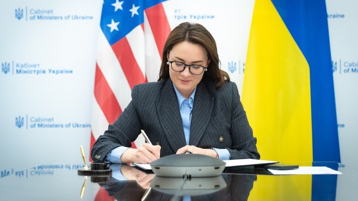Mỹ, Ukraine đặt nền móng cho thỏa thuận khoáng sản- Ảnh 1.
