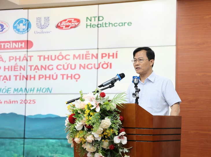 Khám sức khoẻ, phát thuốc miễn phí và tri ân gia đình người hiến tạng chết não tại Phú Thọ- Ảnh 3.