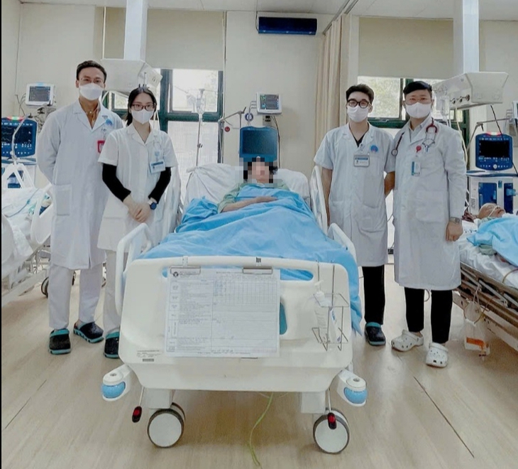 Cứu bệnh nhân cao tuổi tắc động mạch phổi cấp có biến chứng sốc- Ảnh 2. Cứu bệnh nhân cao tuổi tắc động mạch phổi cấp có biến chứng sốc- Ảnh 2.