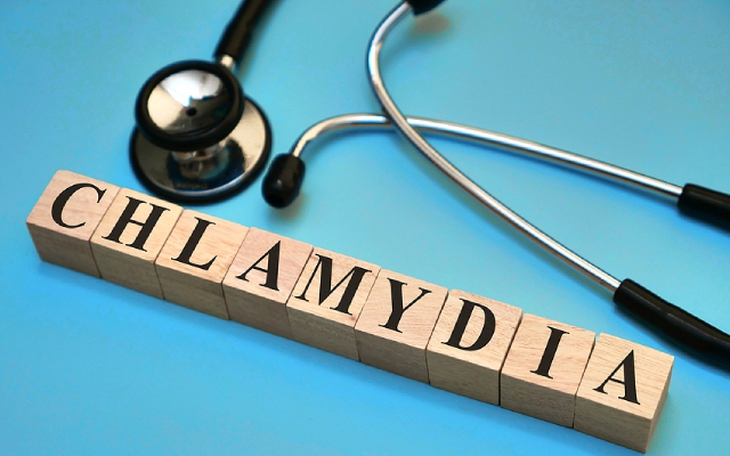 Các triệu chứng chính của bệnh Chlamydia ở phụ nữ