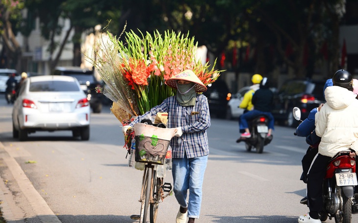 Ngày cuối cùng nắng ấm trước khi không khí lạnh gây mưa kéo dài ở miền Bắc