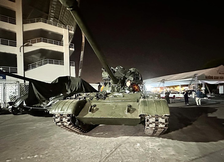 Vì sao chọn xe tăng T-54 cho 'Hẹn ước Bắc - Nam' tại Mỹ Đình?- Ảnh 3. Vì sao chọn xe tăng T-54 cho 'Hẹn ước Bắc - Nam' tại Mỹ Đình?- Ảnh 3.