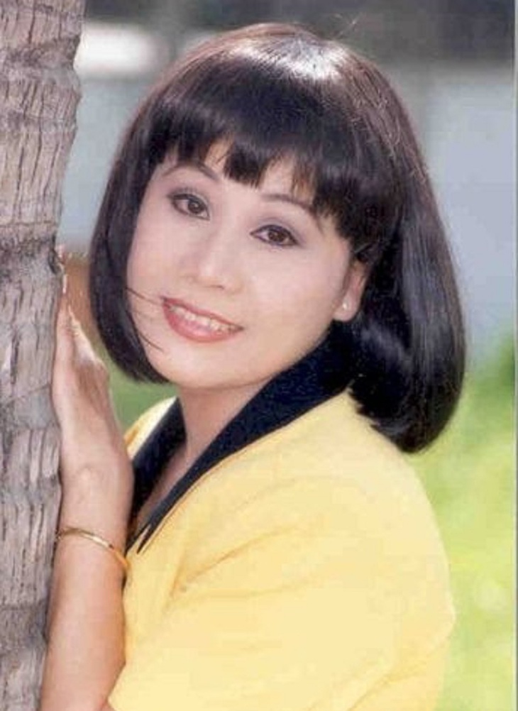 Nữ nghệ sĩ cải lương chỉ thử hát tân nhạc trong Nữ nghệ sĩ cải lương chỉ thử hát tân nhạc trong