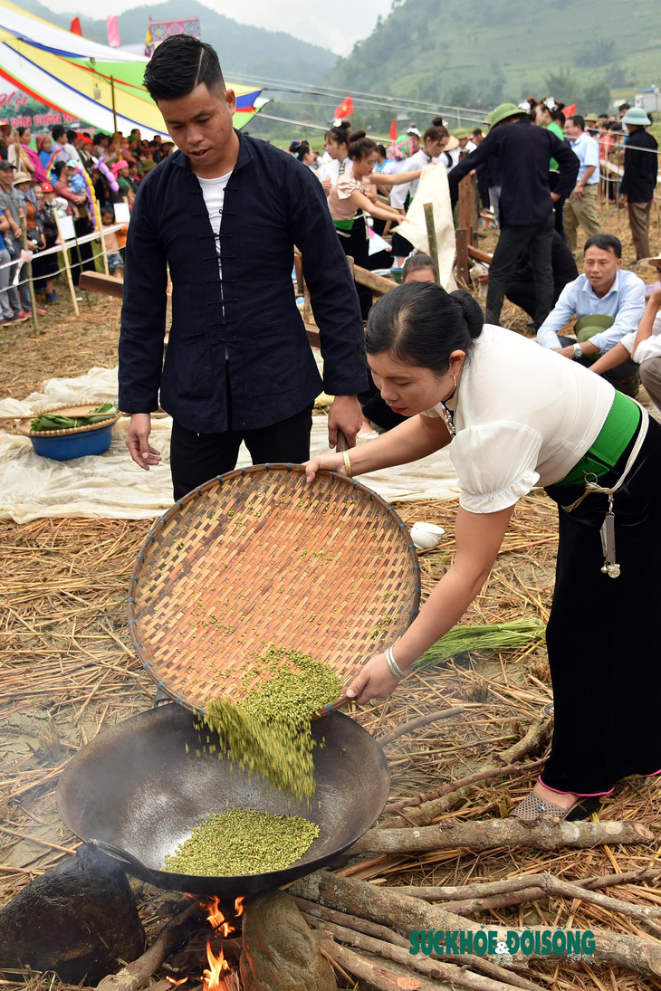 Những địa điểm 'hút' khách du lịch dịp nghỉ lễ 30/4 ở Yên Bái- Ảnh 2.