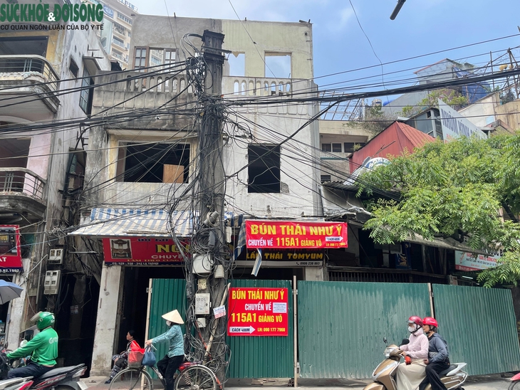Cận cảnh rào chắn, giải phóng mặt bằng dự án đường Vành đai 1- Ảnh 7.