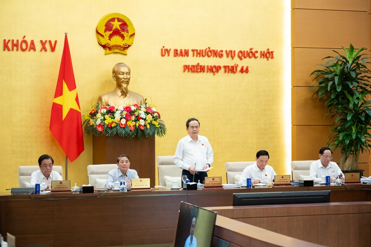 Công bố 3 nghị quyết của UBTVQH về công tác cán bộ- Ảnh 1. Công bố 3 nghị quyết của UBTVQH về công tác cán bộ- Ảnh 1.