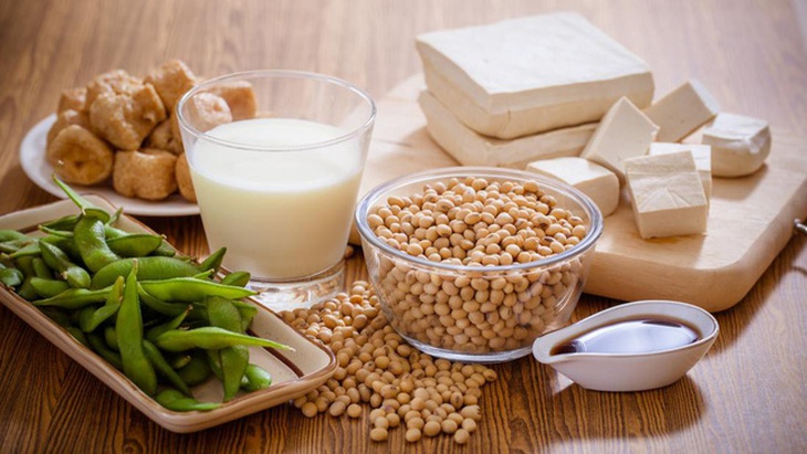 Người trưởng thành bị mỡ máu cao nên ăn gì?- Ảnh 1. Người trưởng thành bị mỡ máu cao nên ăn gì?- Ảnh 1.