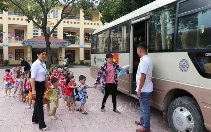 Thủ tướng giao Bộ Xây dựng chỉ đạo đơn vị đăng kiểm chuẩn hóa thiết bị ghi hình, chống bỏ quên trẻ em trên xe