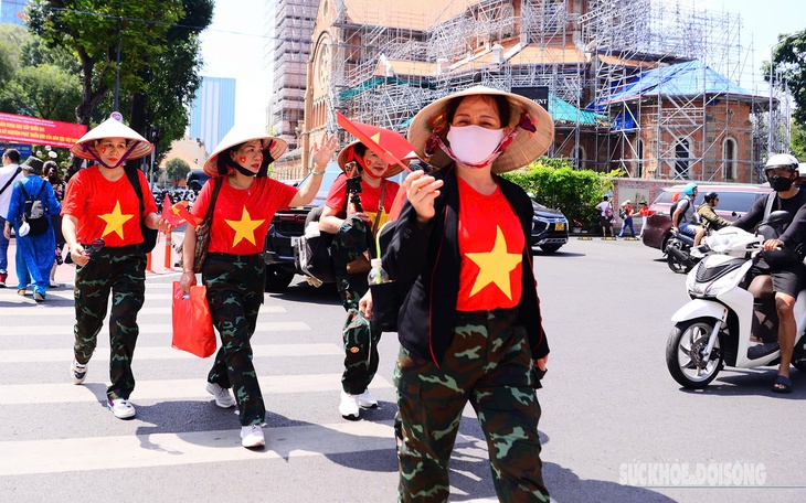 Nắng nóng gay gắt duy trì trên cả nước