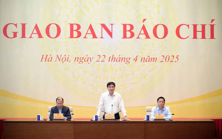 Kỳ họp thứ 9 khai mạc sớm hơn thông lệ với nhiều nội dung quan trọng - Ảnh 2.