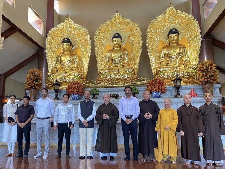 Đại lễ Vesak 2025: Cung nghênh xá lợi Phật và trái tim Bồ Tát Thích Quảng Đức- Ảnh 5.