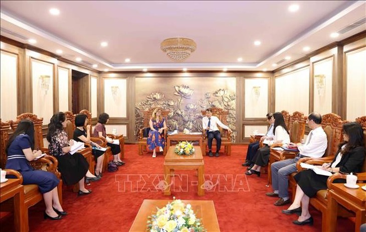 Tăng cường trao đổi, chia sẻ thông tin về công tác chăm sóc, giáo dục và bảo vệ trẻ em- Ảnh 1. Tăng cường trao đổi, chia sẻ thông tin về công tác chăm sóc, giáo dục và bảo vệ trẻ em- Ảnh 1.