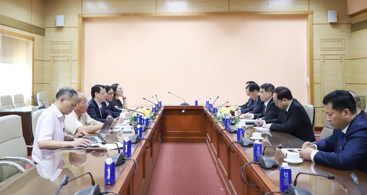 Thứ trưởng Nguyễn Tri Thức tiếp đoàn công tác tỉnh Hồ Nam, Trung Quốc- Ảnh 3. Thứ trưởng Nguyễn Tri Thức tiếp đoàn công tác tỉnh Hồ Nam, Trung Quốc- Ảnh 3.