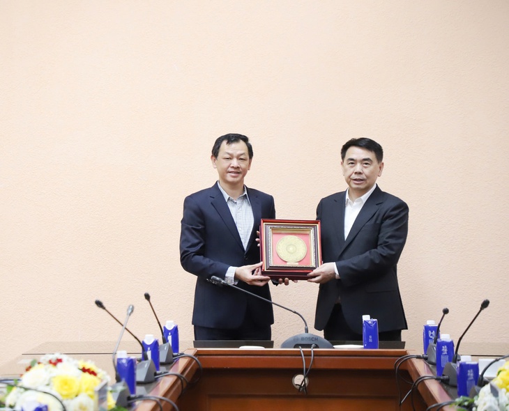 Thứ trưởng Nguyễn Tri Thức tiếp đoàn công tác tỉnh Hồ Nam, Trung Quốc- Ảnh 5. Thứ trưởng Nguyễn Tri Thức tiếp đoàn công tác tỉnh Hồ Nam, Trung Quốc- Ảnh 5.