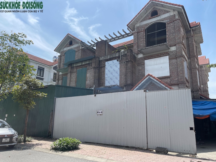 Hà Nội: Loạt biệt thự triệu đô tại KĐT Phú Lương chưa có người ở- Ảnh 5.