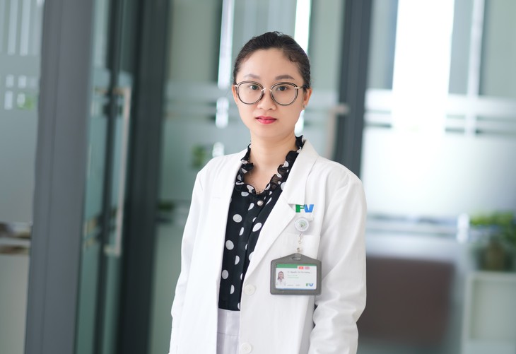 Cần làm gì khi trẻ có biểu hiện dậy thì sớm?- Ảnh 3.