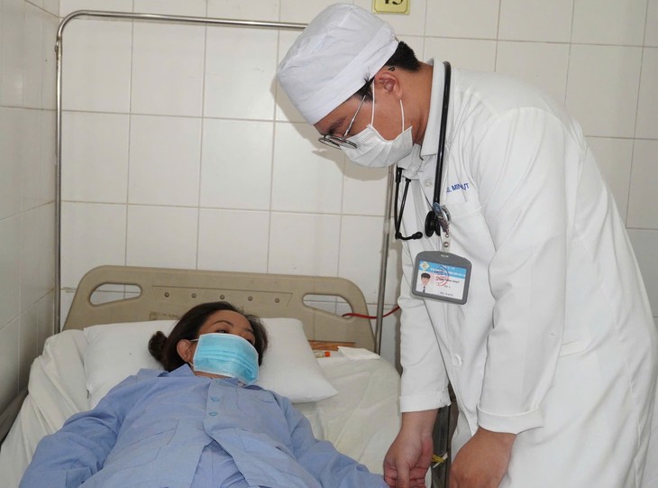 2 bệnh viện cùng cứu bệnh nhân tự uống 140 viên thuốc điều trị tăng huyết áp- Ảnh 1. 2 bệnh viện cùng cứu bệnh nhân tự uống 140 viên thuốc điều trị tăng huyết áp- Ảnh 1.