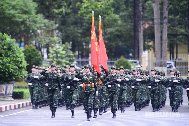 Cảm động lời nhắn của một người mẹ - chiến sĩ từ thao trường tháng Tư- Ảnh 1.