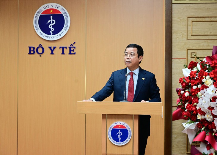 Bộ Y tế tiếp nhận, bổ nhiệm ông Nguyễn Lê Phúc làm Phó Cục trưởng Cục Khoa học, Công nghệ và Đào tạo- Ảnh 4.