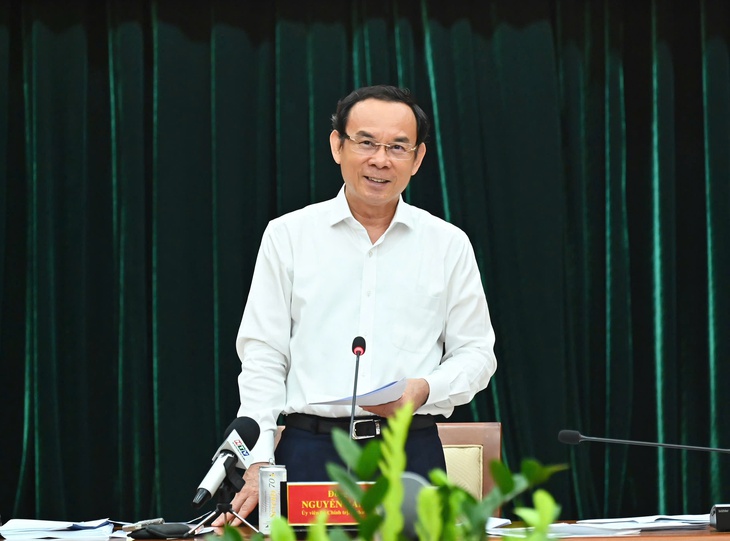 Bí thư Thành uỷ TPHCM: Công tác y tế trong Lễ Kỷ niệm 50 năm Ngày Giải phóng miền Nam, thống nhất đất nước phải chuẩn bị thật chu đáo- Ảnh 1. Bí thư Thành uỷ TPHCM: Công tác y tế trong Lễ Kỷ niệm 50 năm Ngày Giải phóng miền Nam, thống nhất đất nước phải chuẩn bị thật chu đáo- Ảnh 1.