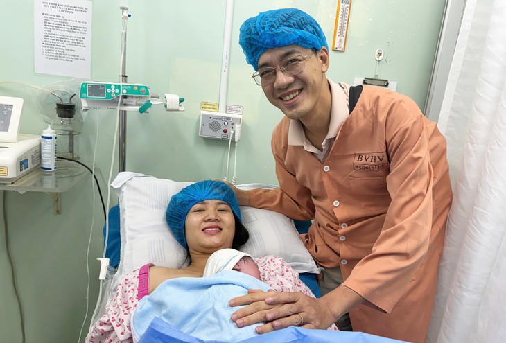Sức khoẻ người dân TPHCM sẽ được chăm sóc từ A tới Z- Ảnh 1.