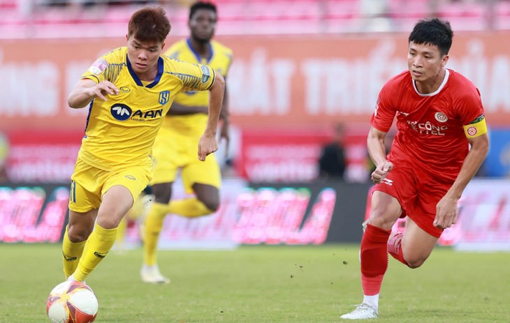Vòng 20 V-League 2024 - 2025: Cuộc chiến giữa đội đua vô địch và đội đua trụ hạng- Ảnh 1.