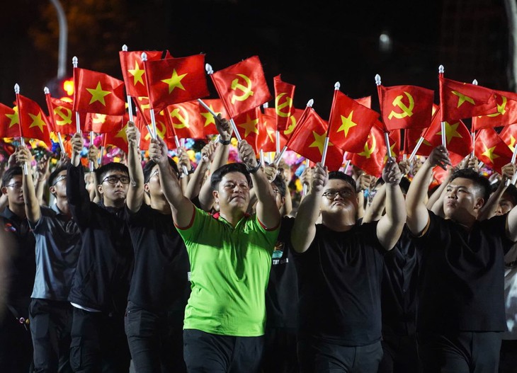 TP Hồ Chí Minh: Đại biểu dự lễ kỷ niệm 30/4 cần mang theo thư mời, có mặt từ 5 giờ sáng- Ảnh 4.