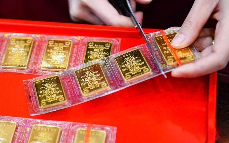 Giá vàng hôm nay ngày 25/4 giảm cực mạnh giá vàng nhẫn và miếng